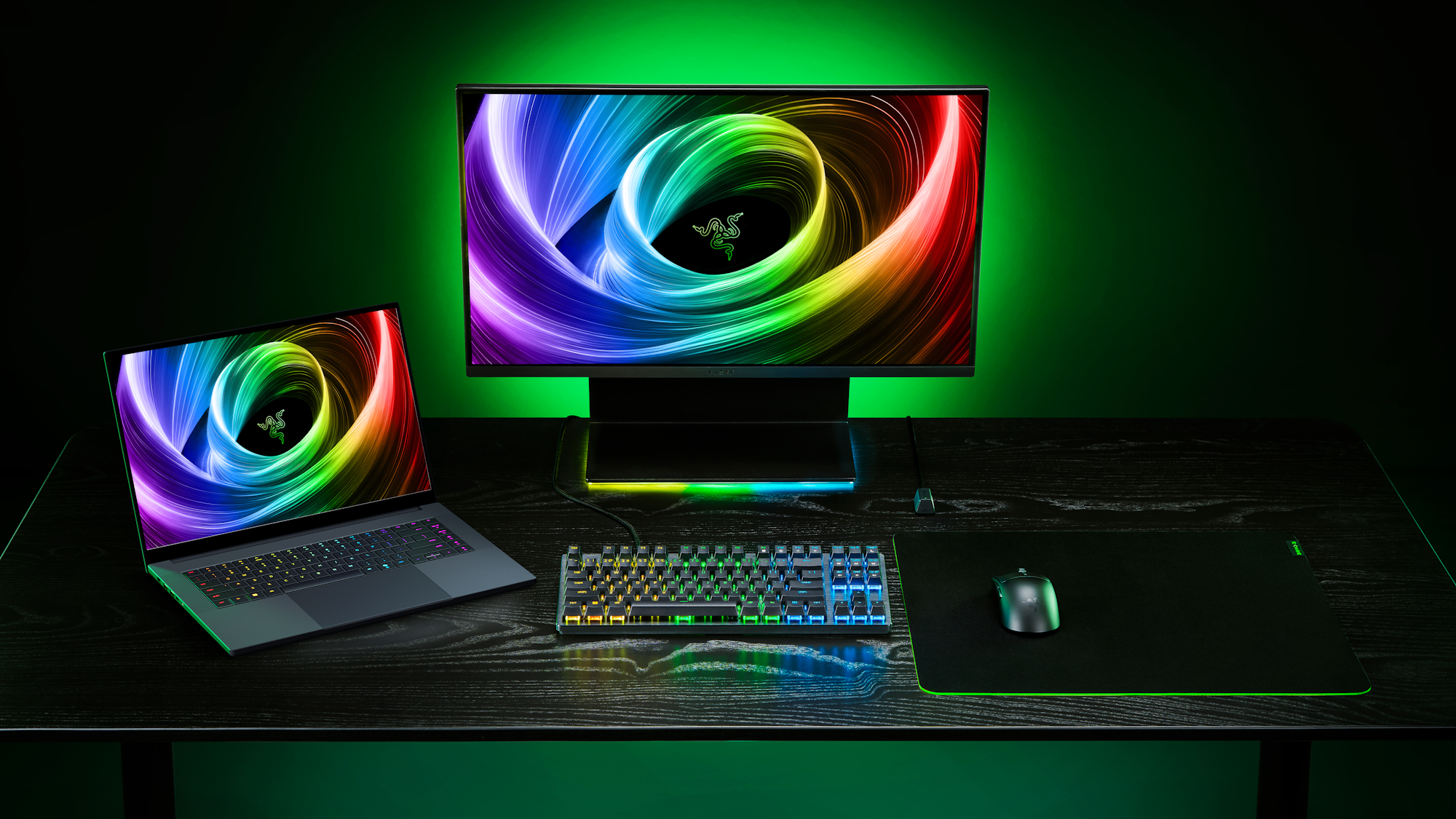 razer-blade-16-announced-at-ces-2025-with-an-nvidia-rtx-5090-gpu-–-but-intel-has-been-dumped