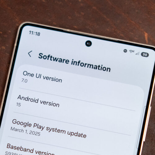 Samsung’s Android 15 update has been halted