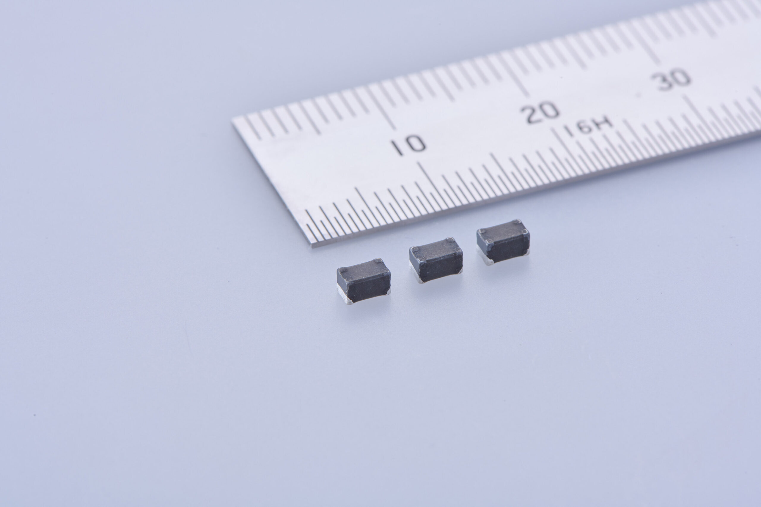 taiyo-yuden-commercializes-lcqpb-series-of-power-inductors-for-automotive-application