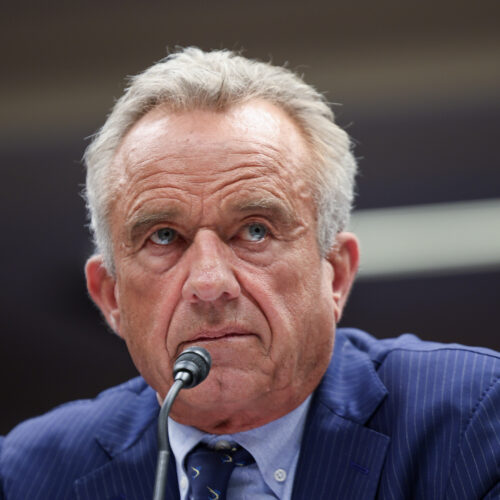 Under RFK Jr., COVID shots will only be available to people 65+, high-risk groups