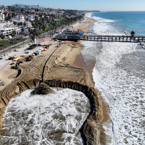 paris-agreement-target-won’t-protect-polar-ice-sheets,-scientists-warn