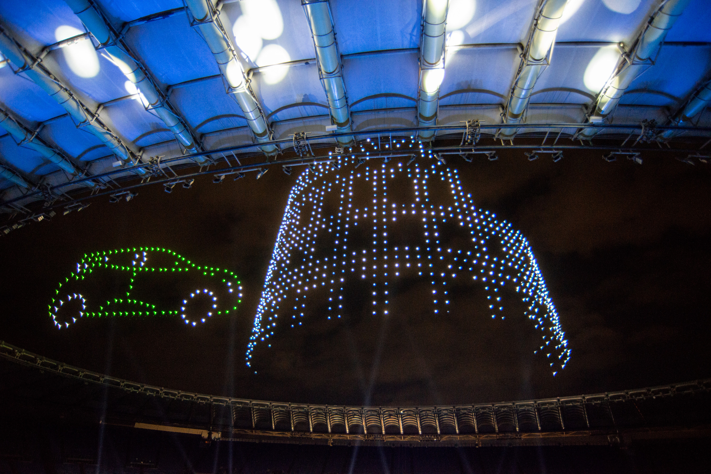 rome-lights-up-with-1,000-drones-for-the-launch-of-byd’s-new-electric-dolphin-surf