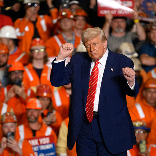 New federal employees must praise Trump EOs, submit to continuous vetting