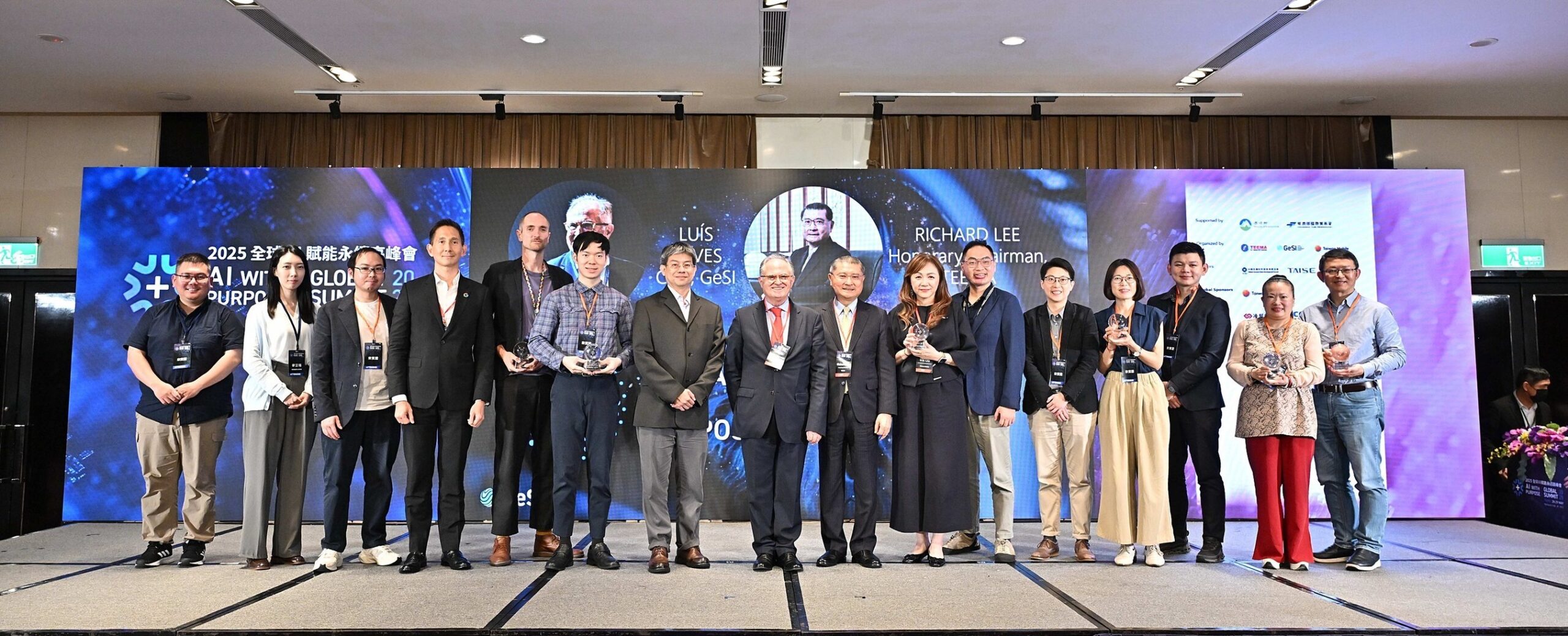le-projet-«-ai-ocean-»-de-taiwan-mobile-remporte-le-prix-international-de-la-biodiversite-lors-de-la-cloture-du-sommet-mondial-«-ai-with-purpose-»-a-taipei