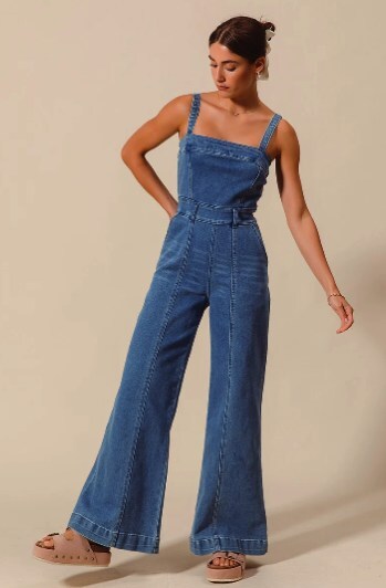 just-g’s-boutique-transitions-to-online-shopping-with-exclusive-vip-days-in-store