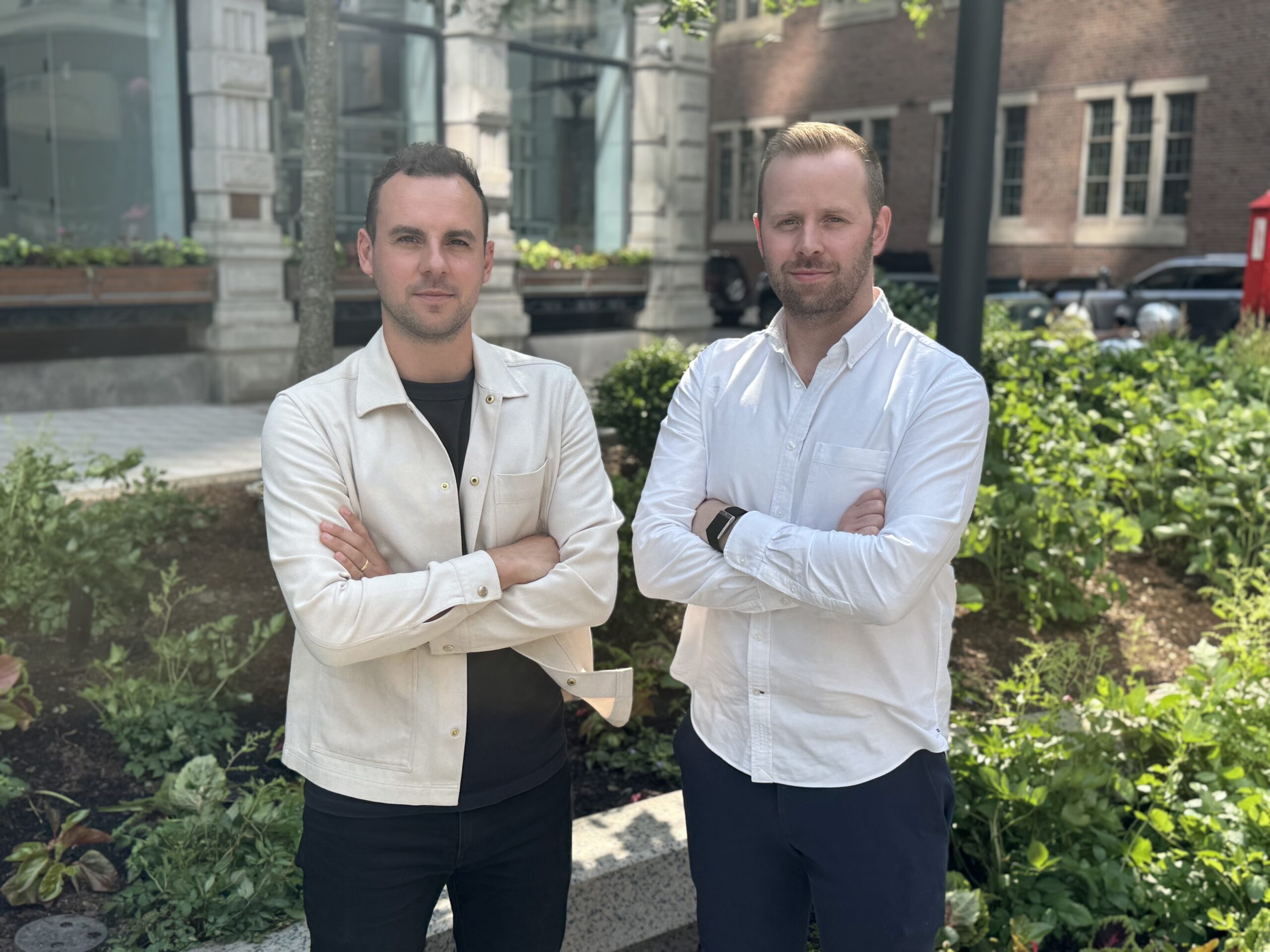 zeelo-raises-$23m-series-b-to-accelerate-ai-powered-transportation-as-a-service-growth-in-north-america,-uk-&-ireland