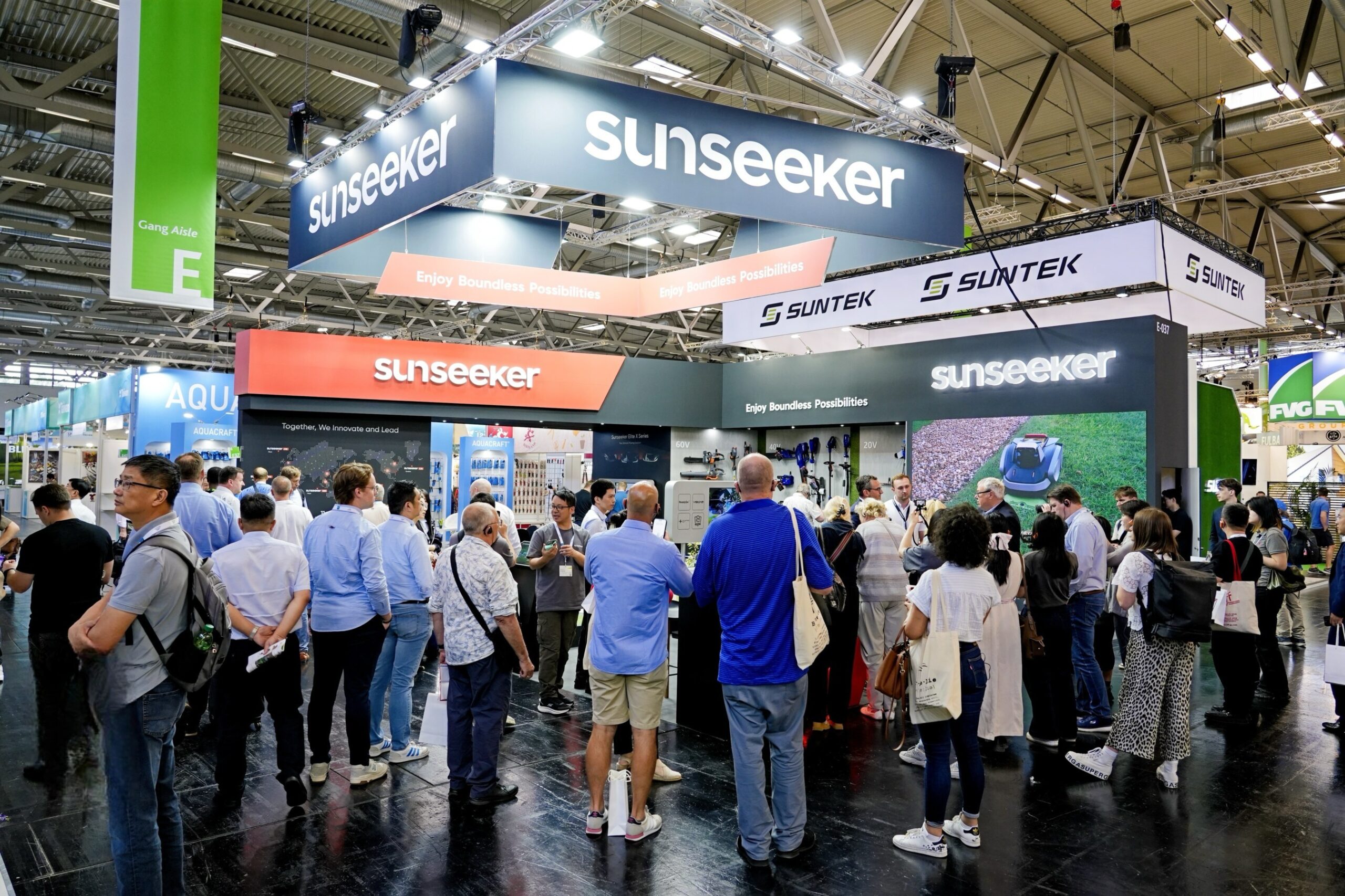 sunseeker-robotics-presenta-su-primer-cortacesped-robotico-con-lidar-en-spoga+gafa-2025