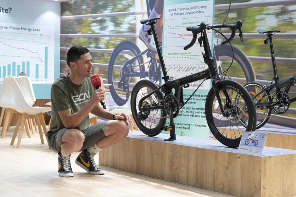 dahon-founder-showcased-new-lineup,-revolutionary-patented-bike-tech-at-eurobike-2025