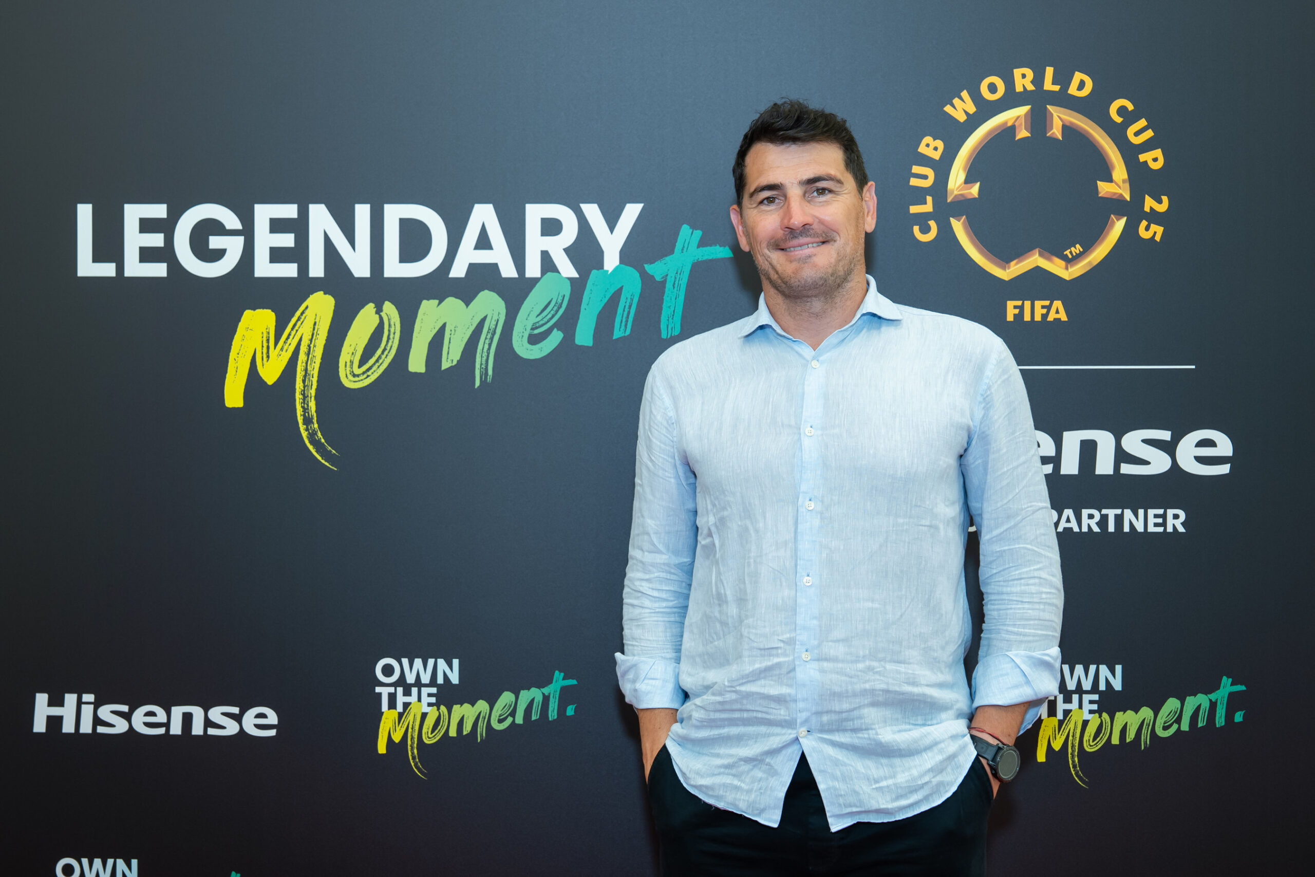 former-real-madrid-player-iker-casillas-unveils-the-116″-rgb-miniled-hisense-tv-in-dubai