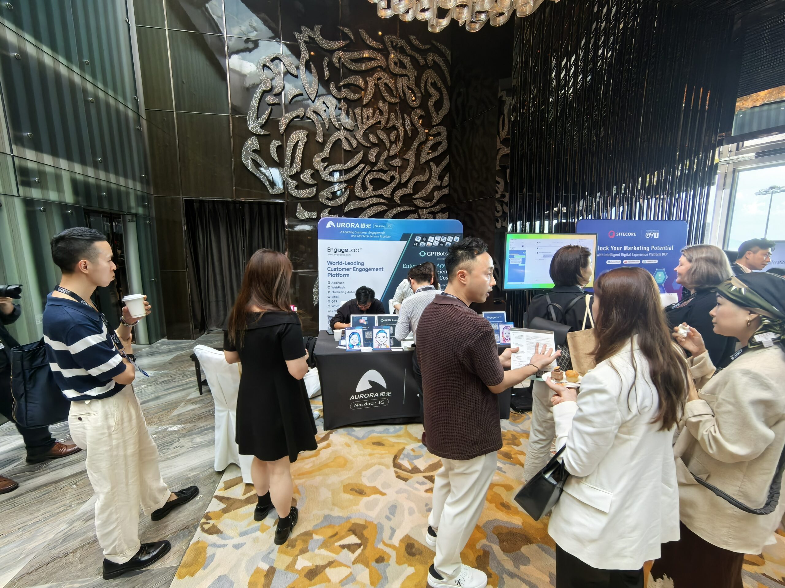 gptbots.ai-showcases-business-ai-agent-solutions-at-the-martech-summit-hong-kong,-helping-enterprises-bridge-the-ai-adoption-gap