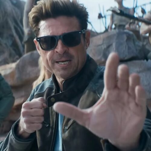 karl-urban-is-a-wise-cracking-johnny-cage-in-mortal-kombat-ii