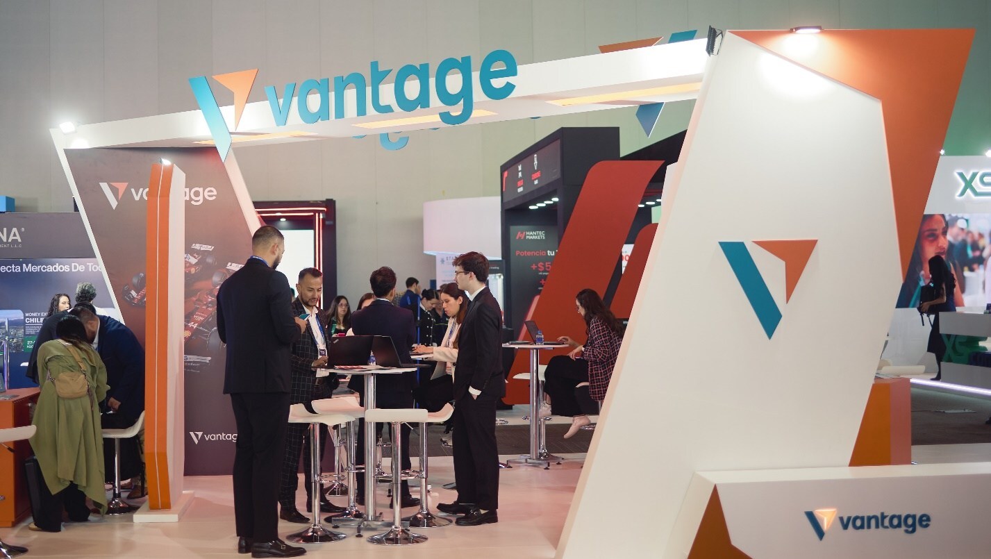 vantage-in-de-schijnwerpers-als-diamond-sponsor-op-wealth-expo-ecuador-2025