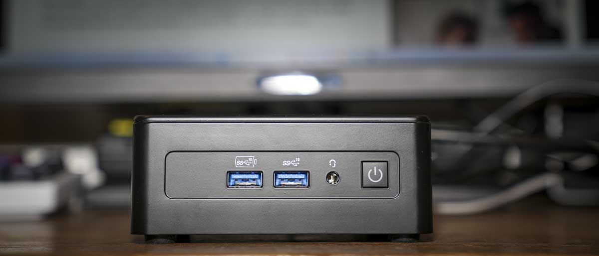 the-geekom-it15-mini-pc’s-power-impressed-so-much,-i’m-rethinking-my-desktop