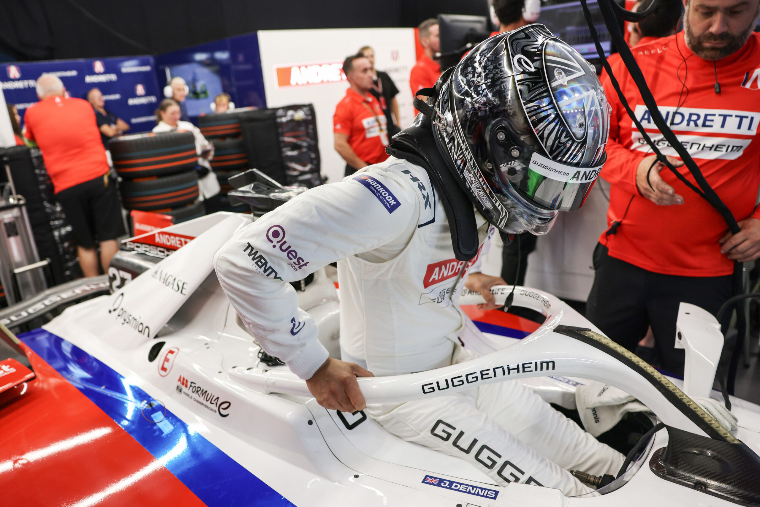 quest-global-unterzeichnet-mehrjahrige-partnerschaft-mit-andretti-formula-e-zur-bereitstellung-von-fahrleistung-und-innovation