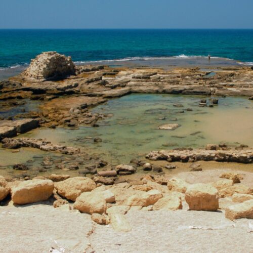 Making Roman concrete produces as much CO2 as modern concrete