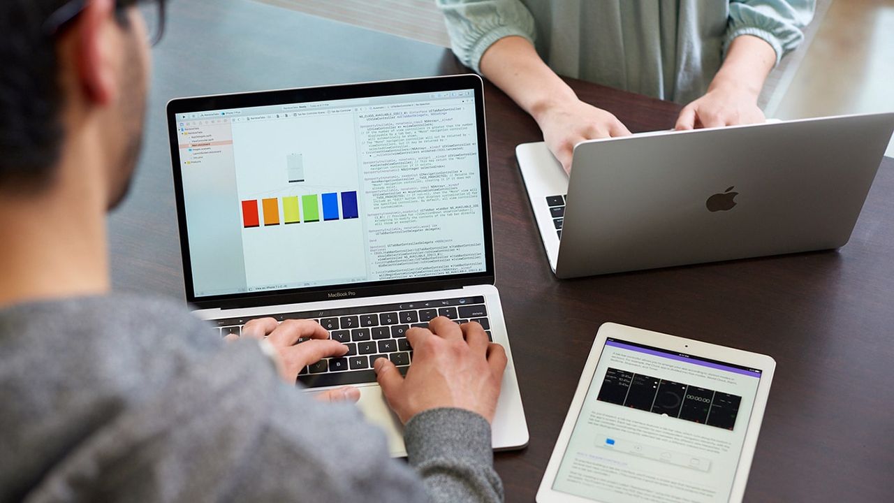 Are MacBooks good for students?
