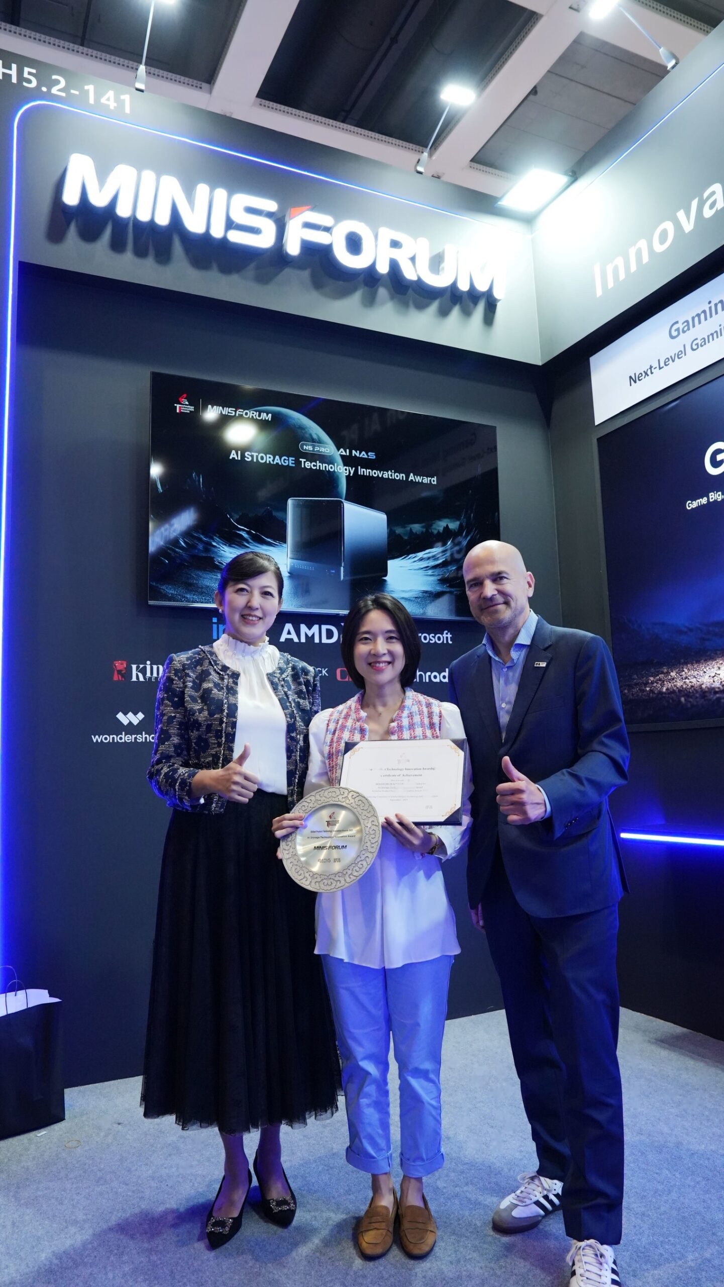 minisforum’s-ai-powered-n5-pro-wins-ai-storage-technology-innovation-award-at-ifa-2025