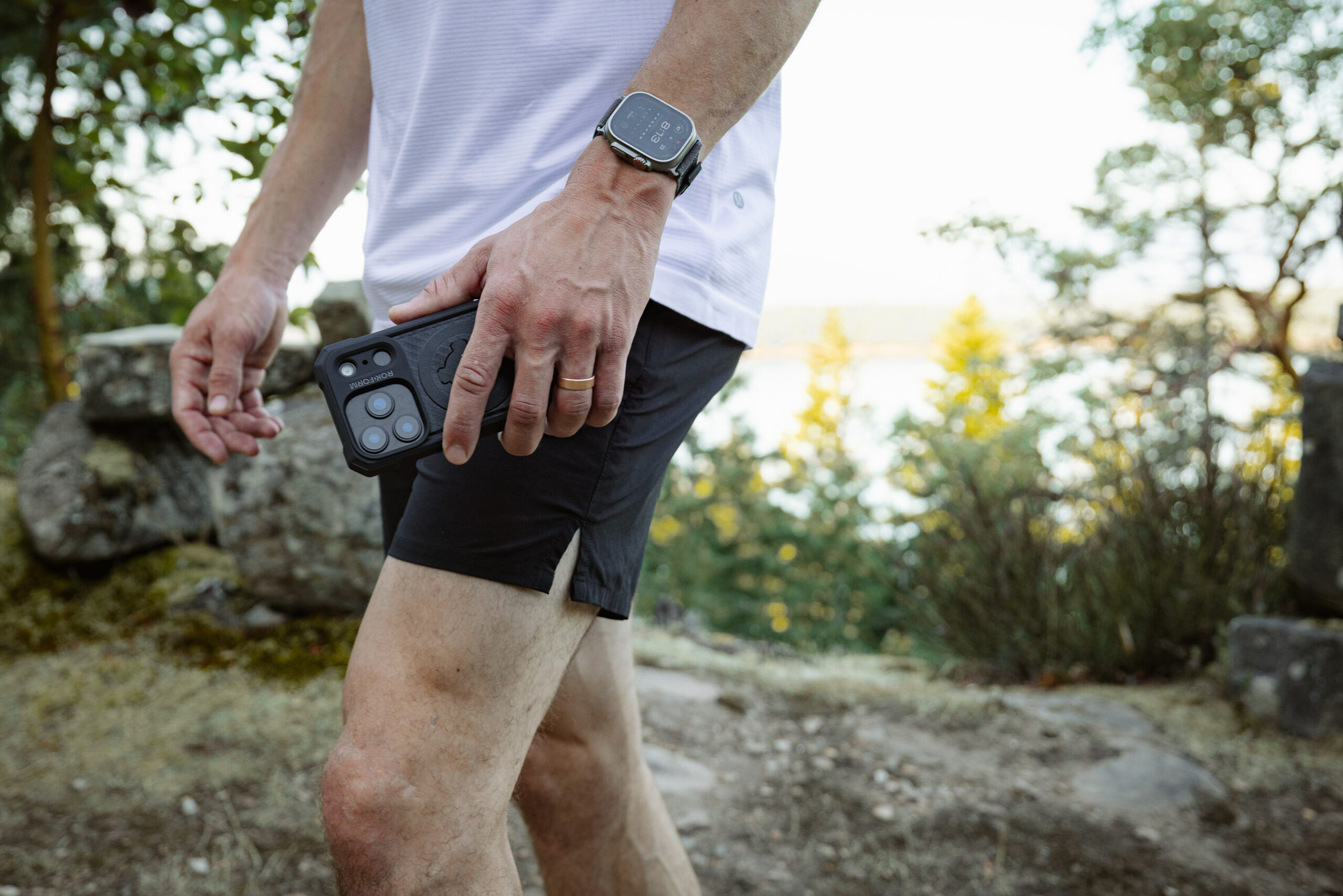 rokform-launches-rugged-and-crystal-cases-for-apple-iphone-17-lineup