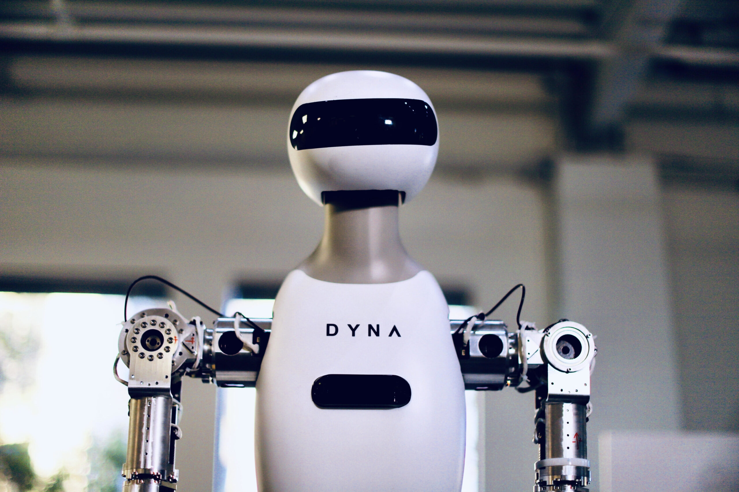 dyna-robotics-raises-$120-million-to-advance-robotic-foundation-models-on-the-path-to-physical-artificial-general-intelligence