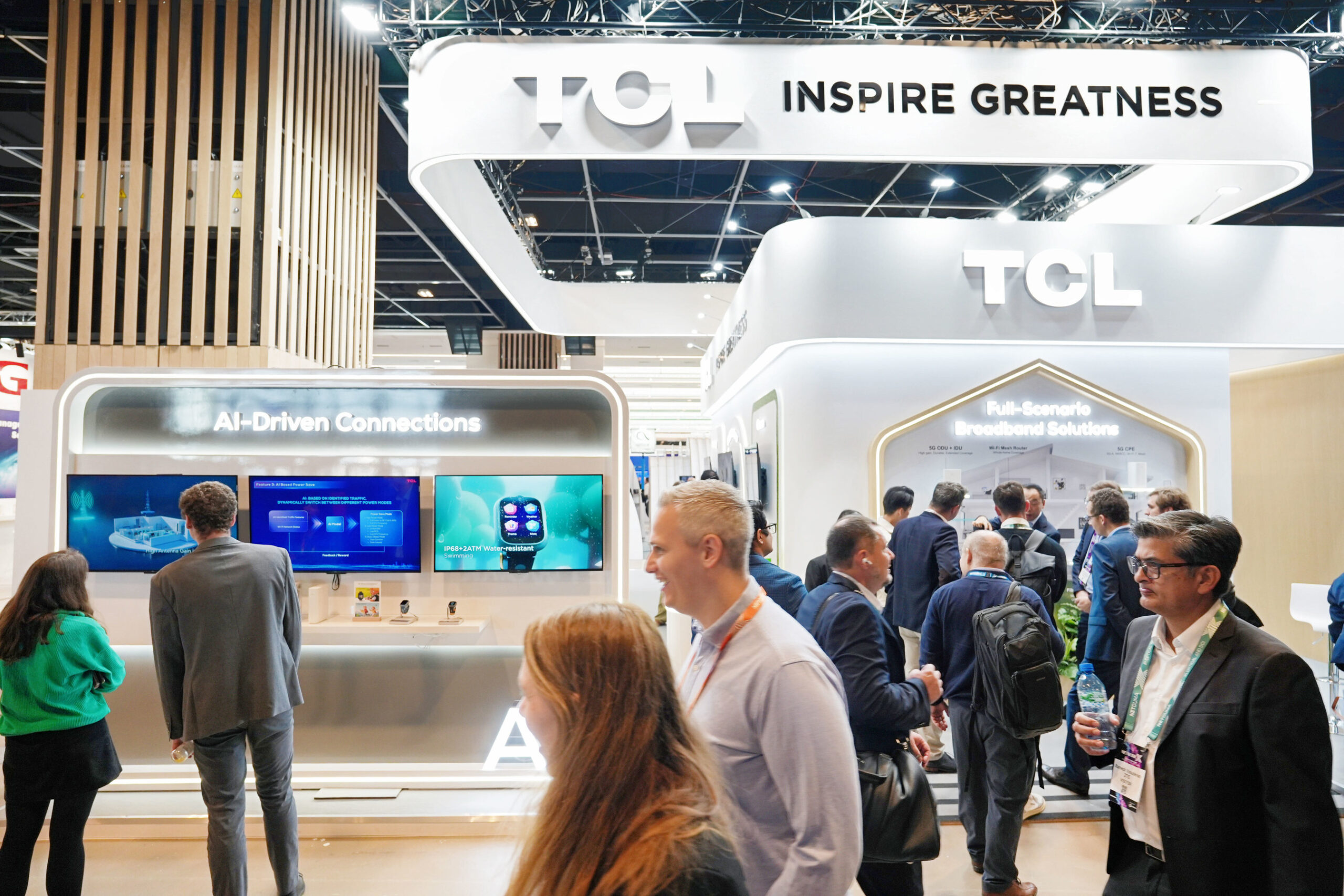 tcl-prasentiert-seine-neuesten-ki-gestutzten-breitbandinnovationen-auf-der-network-x-2025-und-ebnet-den-weg-fur-zukunftsfahige-intelligente-verbindungen