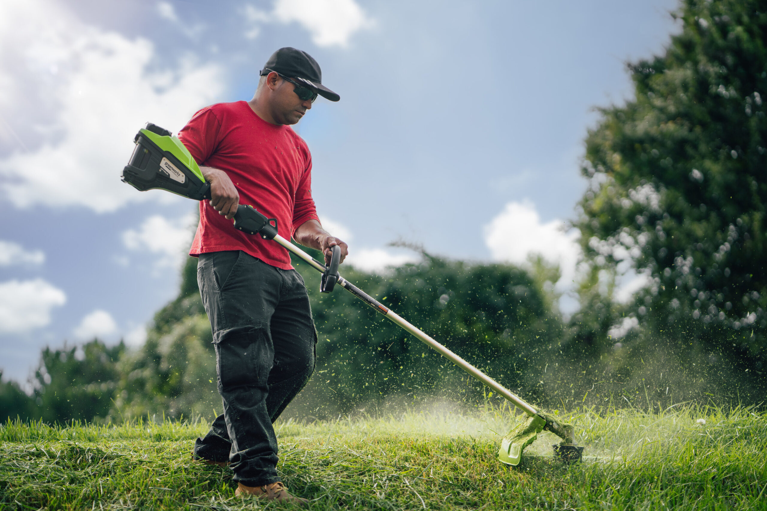 greenworks-commercial-expands-optimus-crew-for-2026-with-next-generation-battery-technology,-robotics,-and-advanced-tools