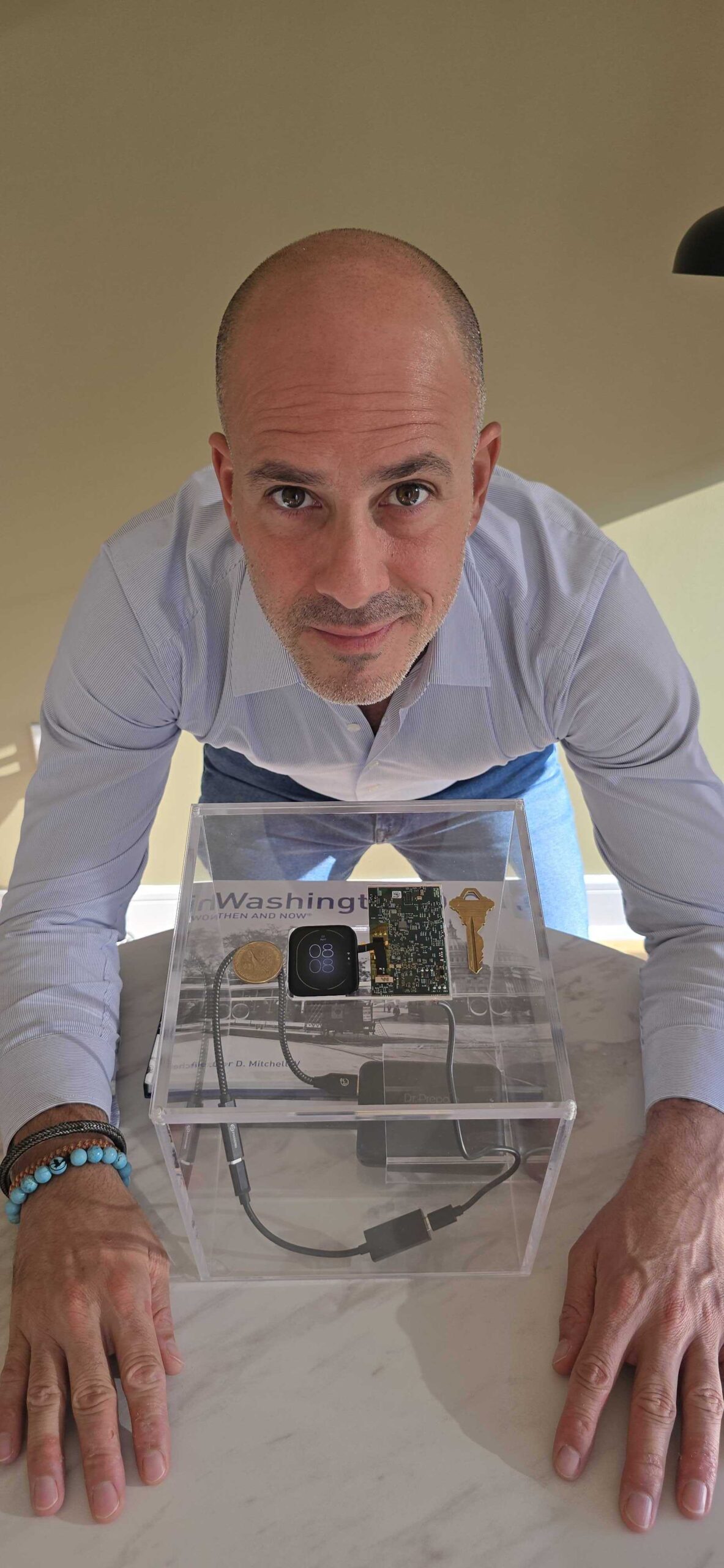 o-company-launches-o-mini-server:-the-world’s-first-private-wearable-solution-for-cloud-free-data-control