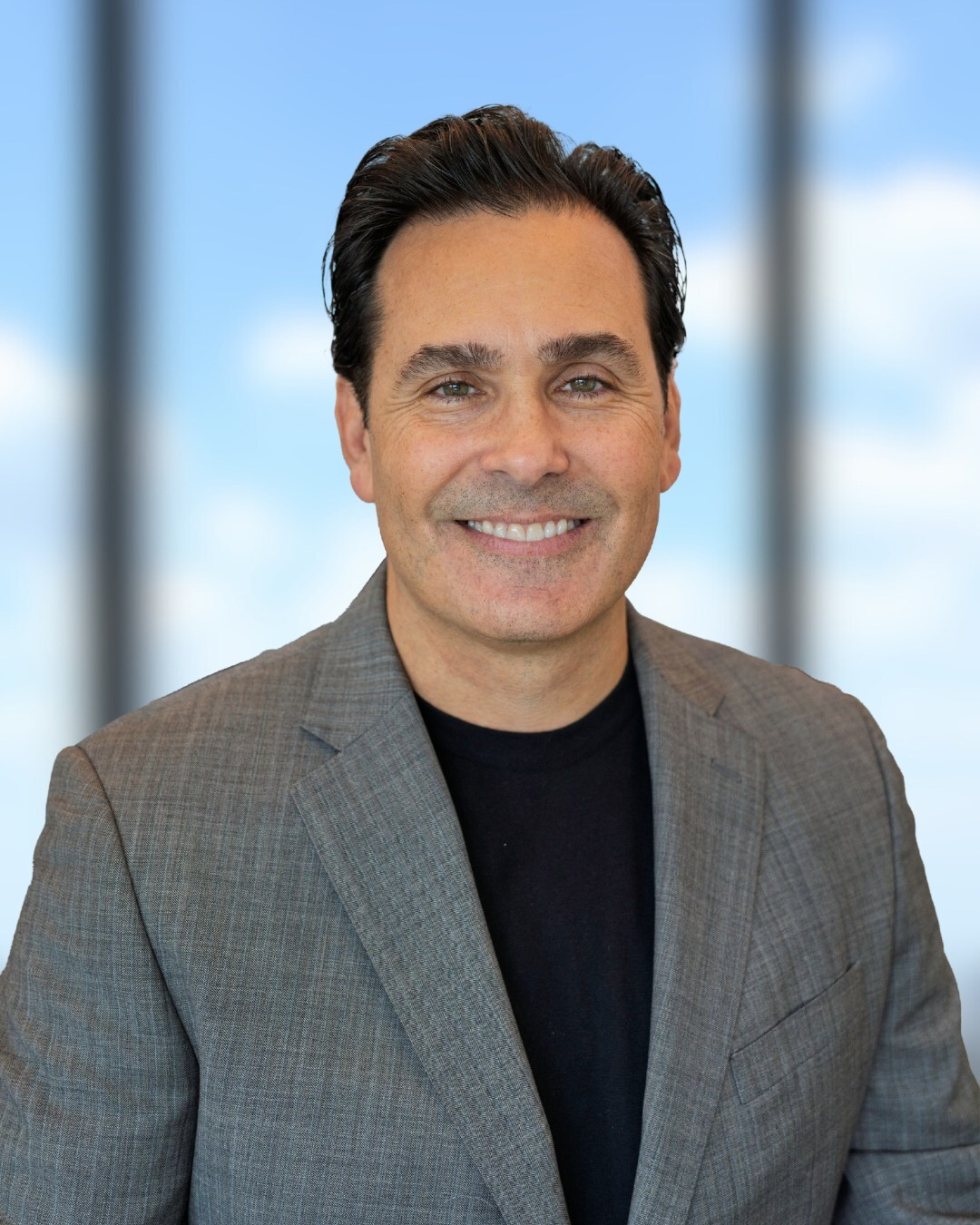 dxc-nombra-a-anthony-pappas-director-de-marketing