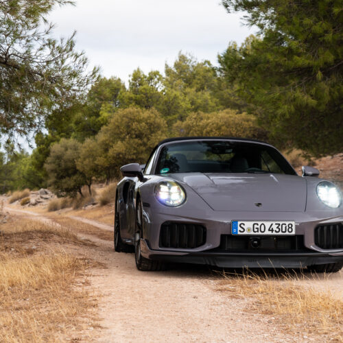 porsche’s-2026-911-turbo-s-is-a-ballistic,-twin-turbo,-701-horsepower-monster