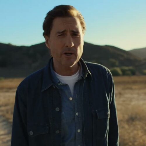 AT&T ad congratulating itself for its ethics violated an ad-industry rule