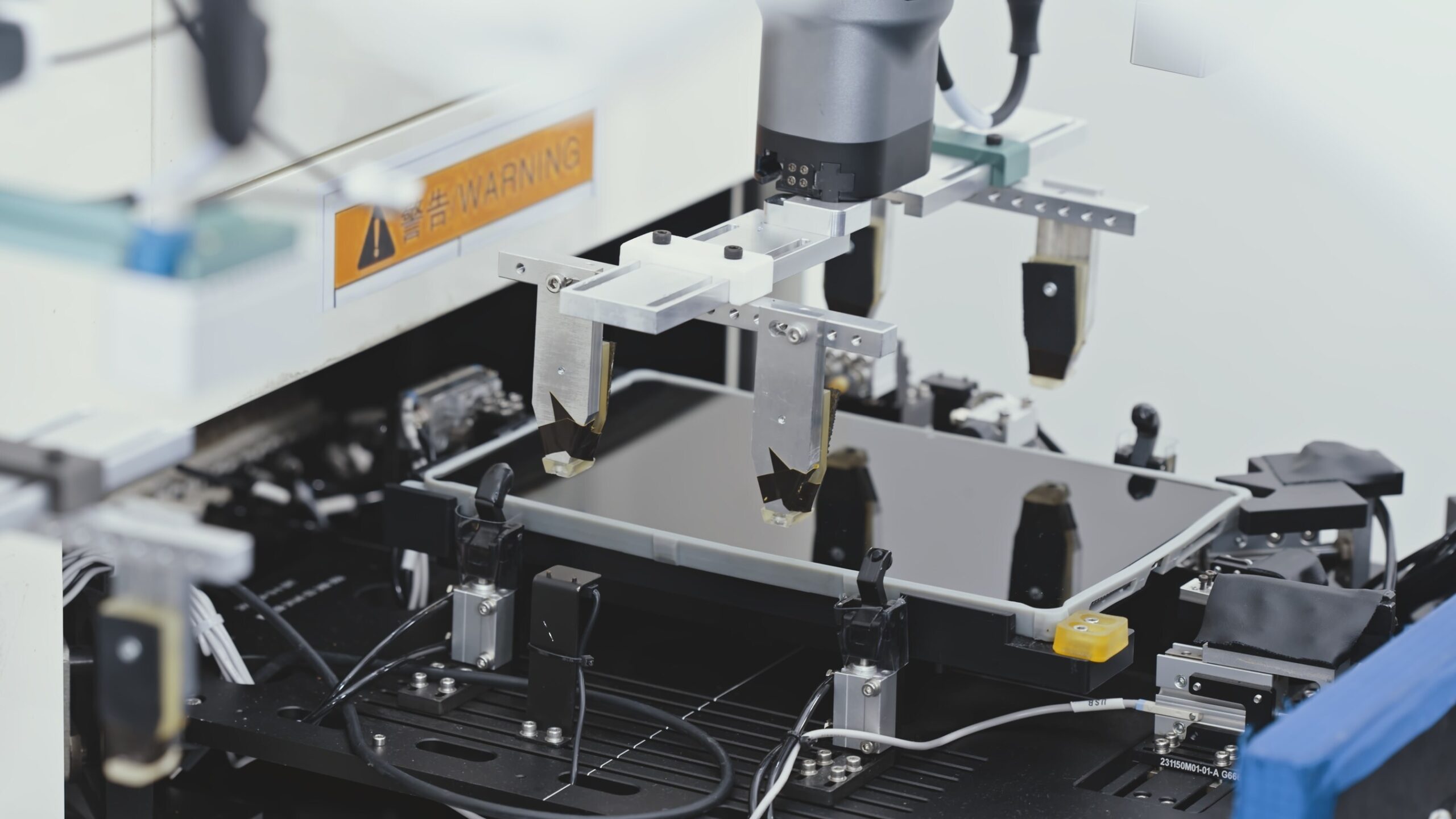 agibot-achieves-first-real-world-deployment-of-reinforcement-learning-in-industrial-robotics