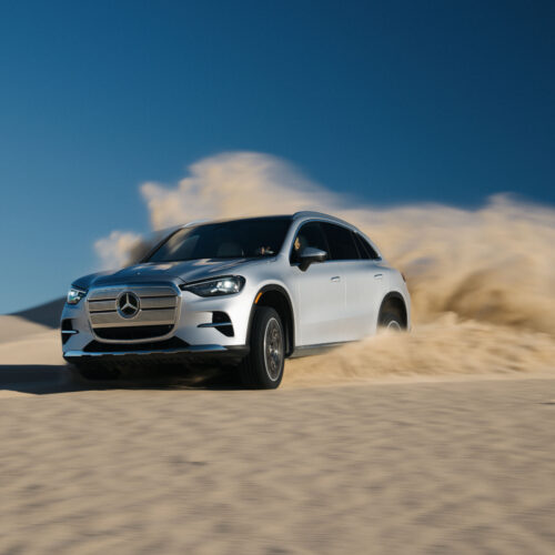 dune-driving-with-mercedes-benz-as-it-tests-off-road-systems