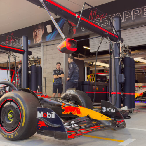 data-driven-sport:-how-oracle-red-bull-racing-and-at&t-move-terabytes-of-f1-info