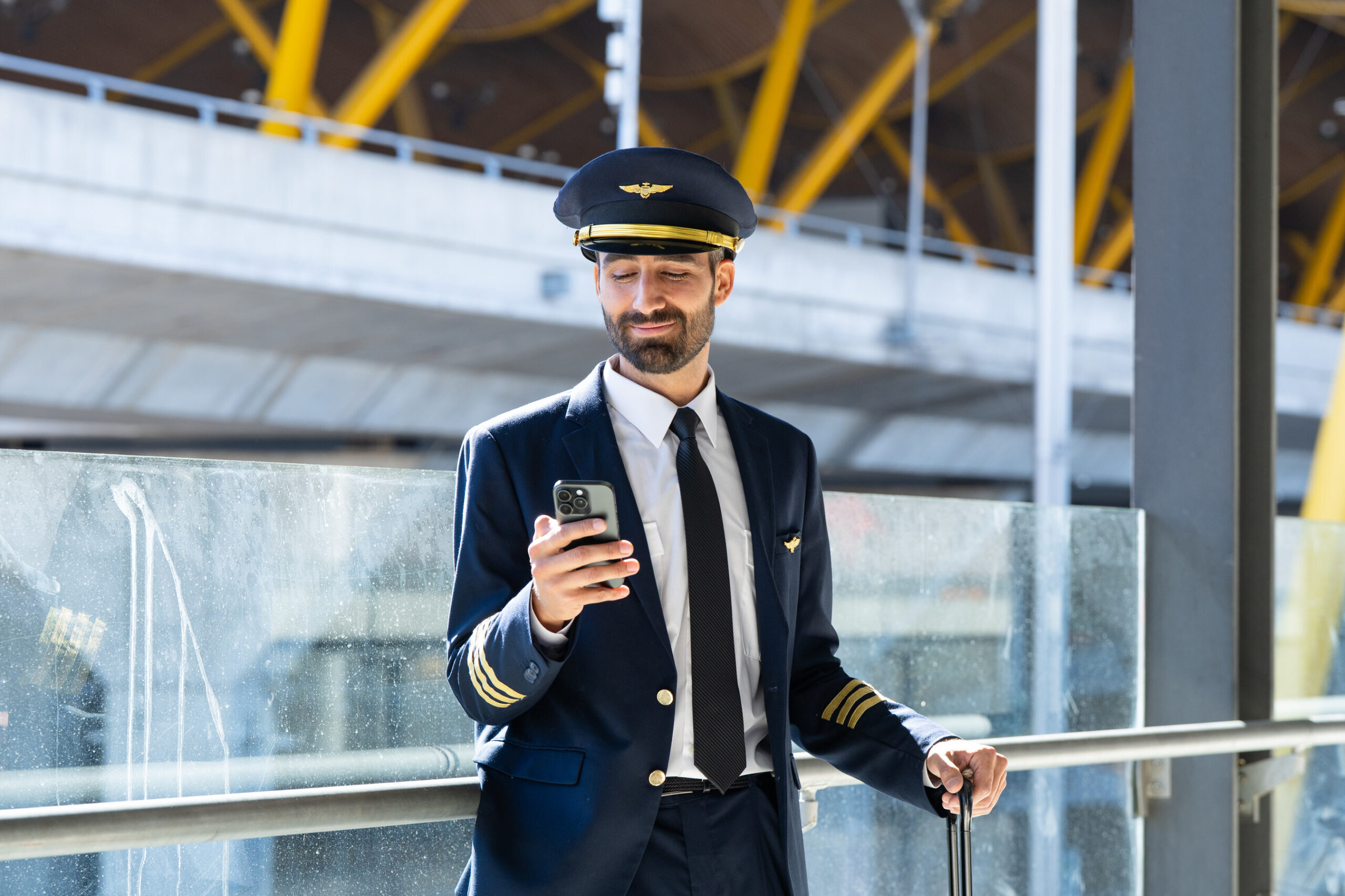 adios-al-roaming:-holafly-presenta-el-primer-plan-de-datos-global