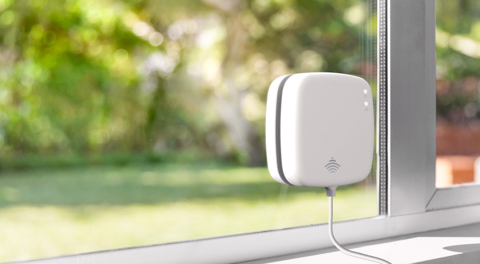 solace-and-netcomm-commercialize-world’s-first-wirelessly-powered,-window-mounted-5g-cpe