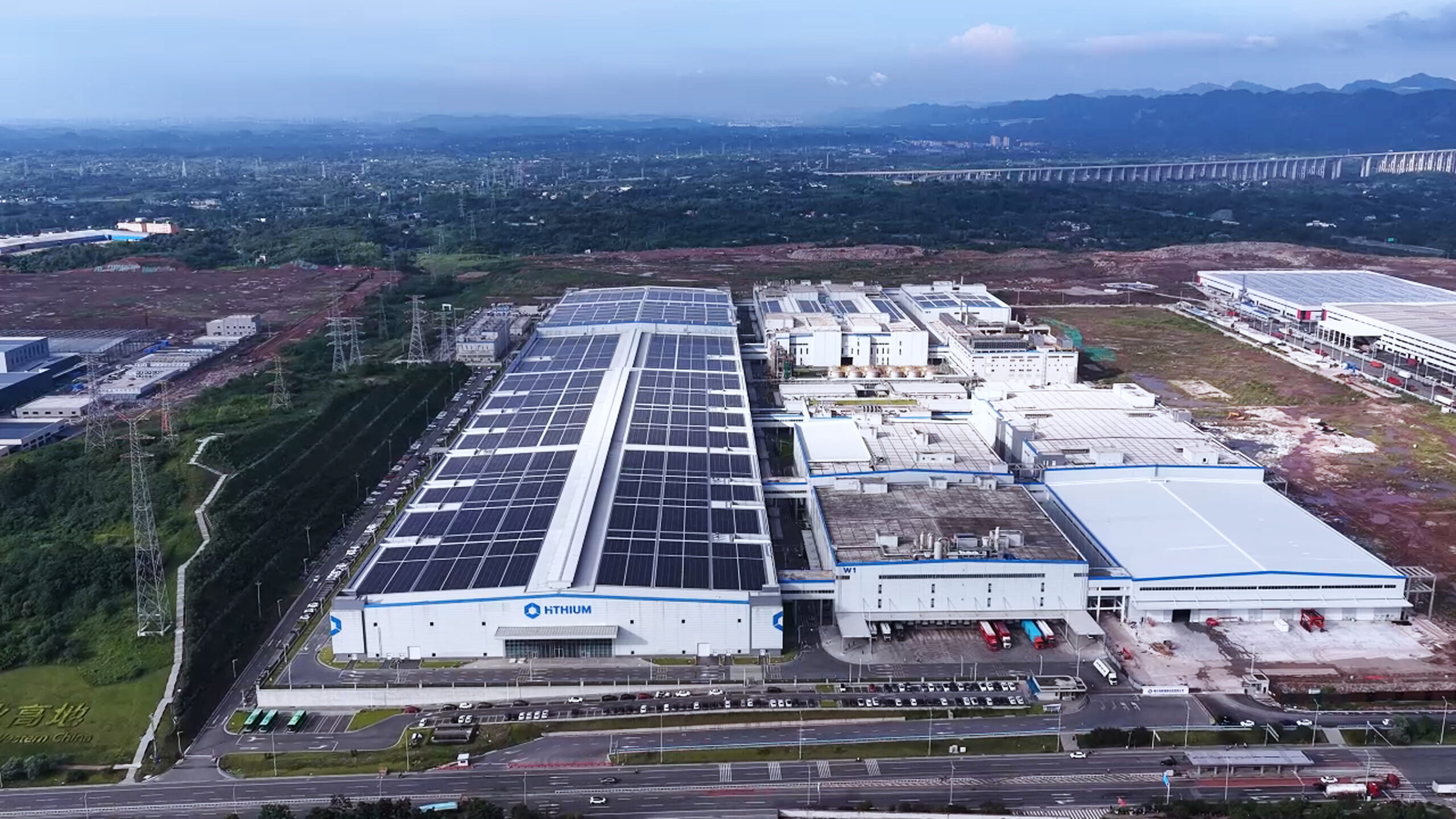 hithium-recognized-as-the-world’s-first-lighthouse-factory-for-energy-storage-batteries