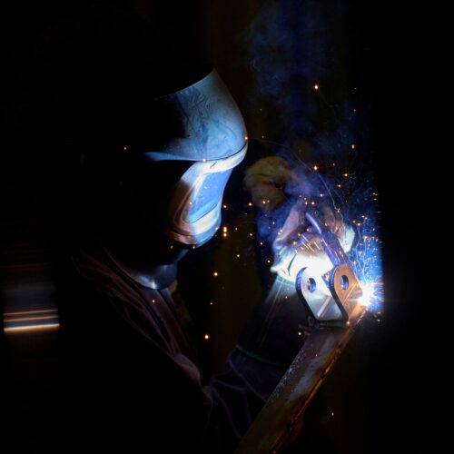 healthy-18-year-old-welder-nearly-died-of-anthrax—the-9th-such-puzzling-case