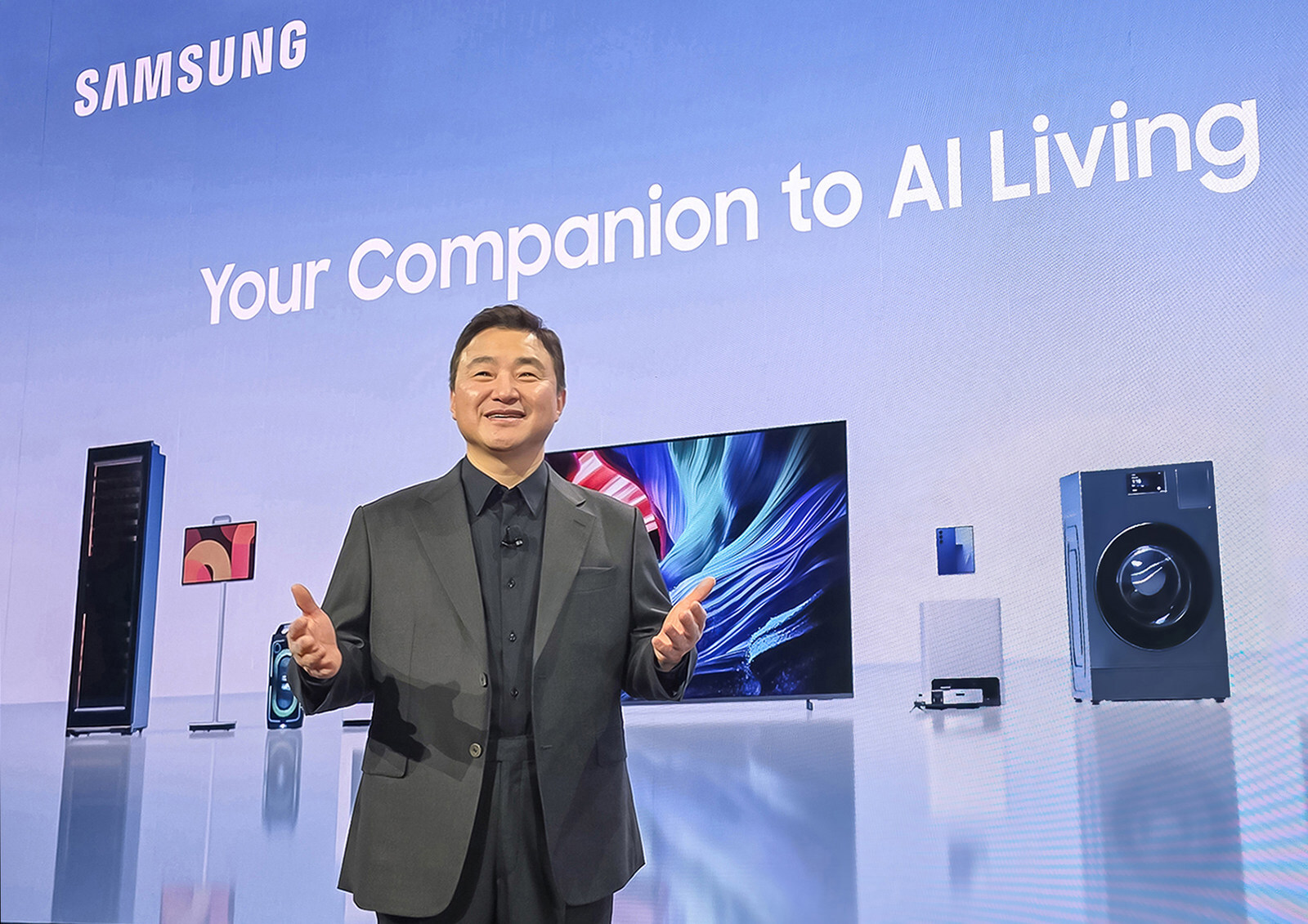 samsung-presents-‘your-companion-to-ai-living’-at-the-first-look-during-ces-2026