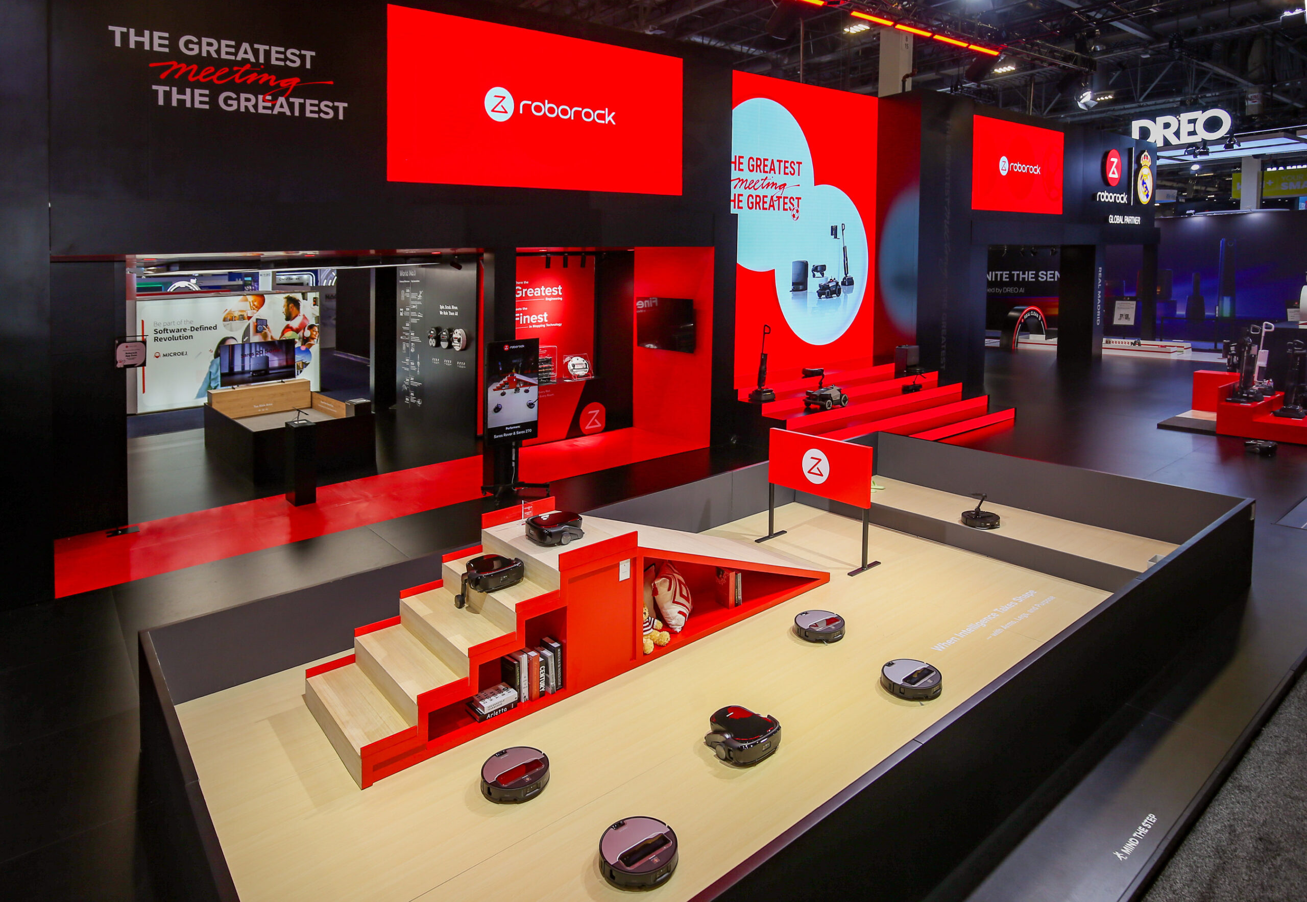 ces-2026:-roborock-releases-the-world’s-first-robotic-vacuum-with-wheel-leg-architecture-as-it-joins-hands-with-real-madrid-football-club