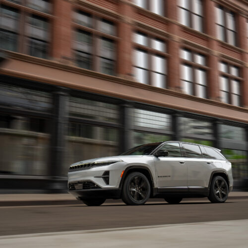 this-one-could-use-less-power:-the-jeep-wagoneer-s-ev