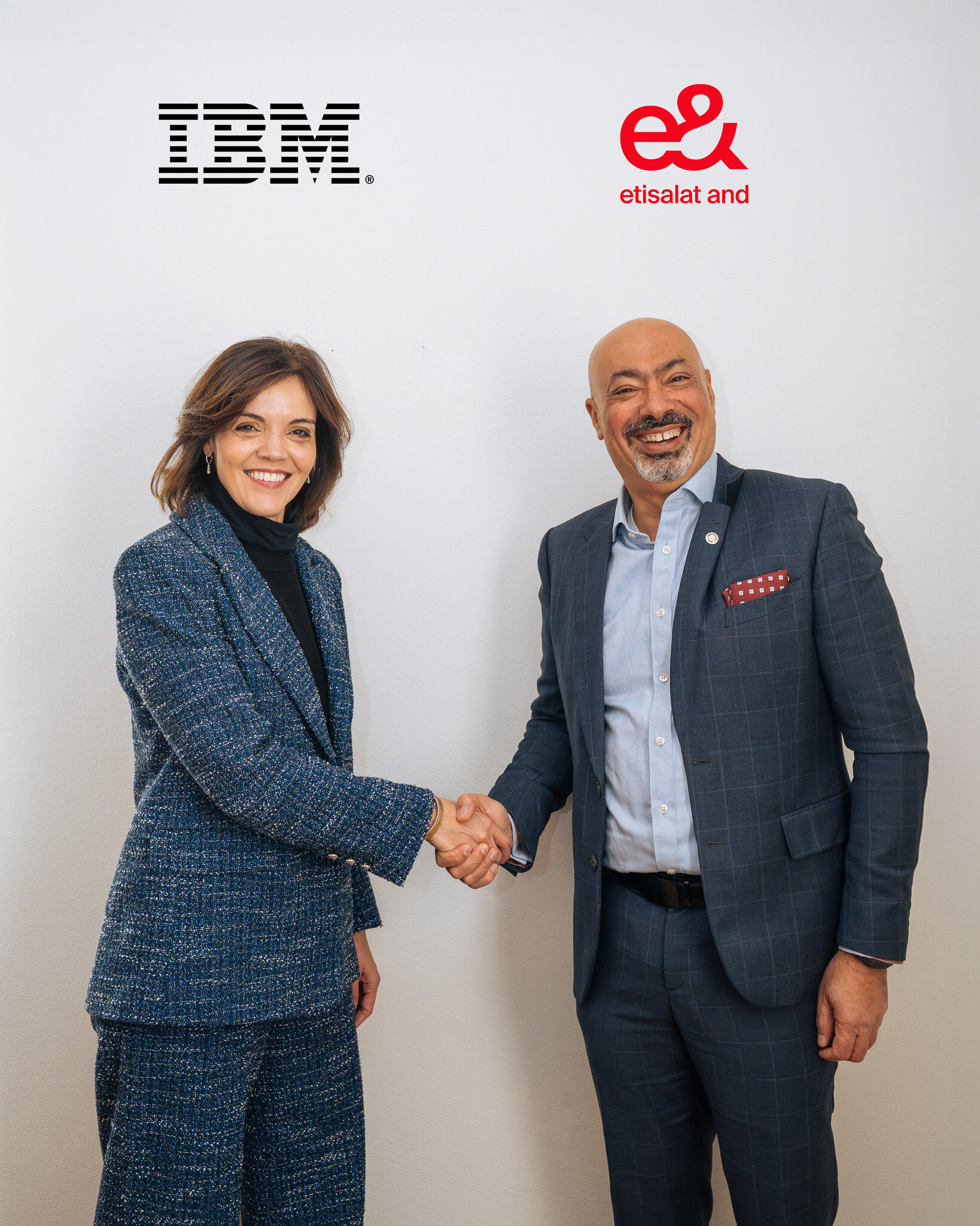 e&-and-ibm-unveil-enterprise-grade-agentic-ai-to-transform-governance-and-compliance