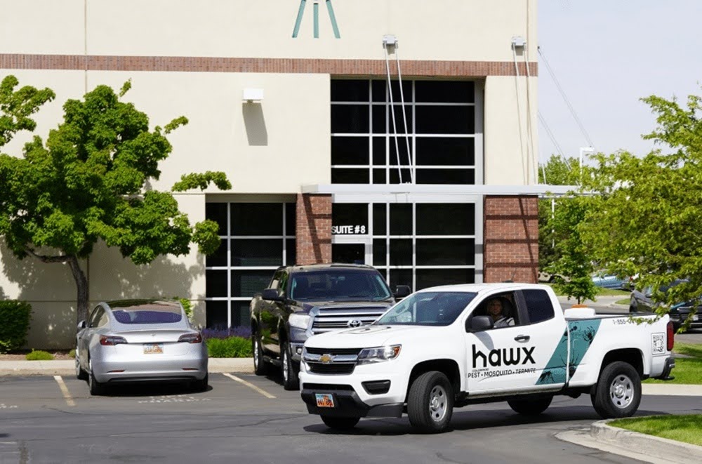 hawx-recognized-as-#1-customer-satisfaction-performer-in-applause-top-10-awards