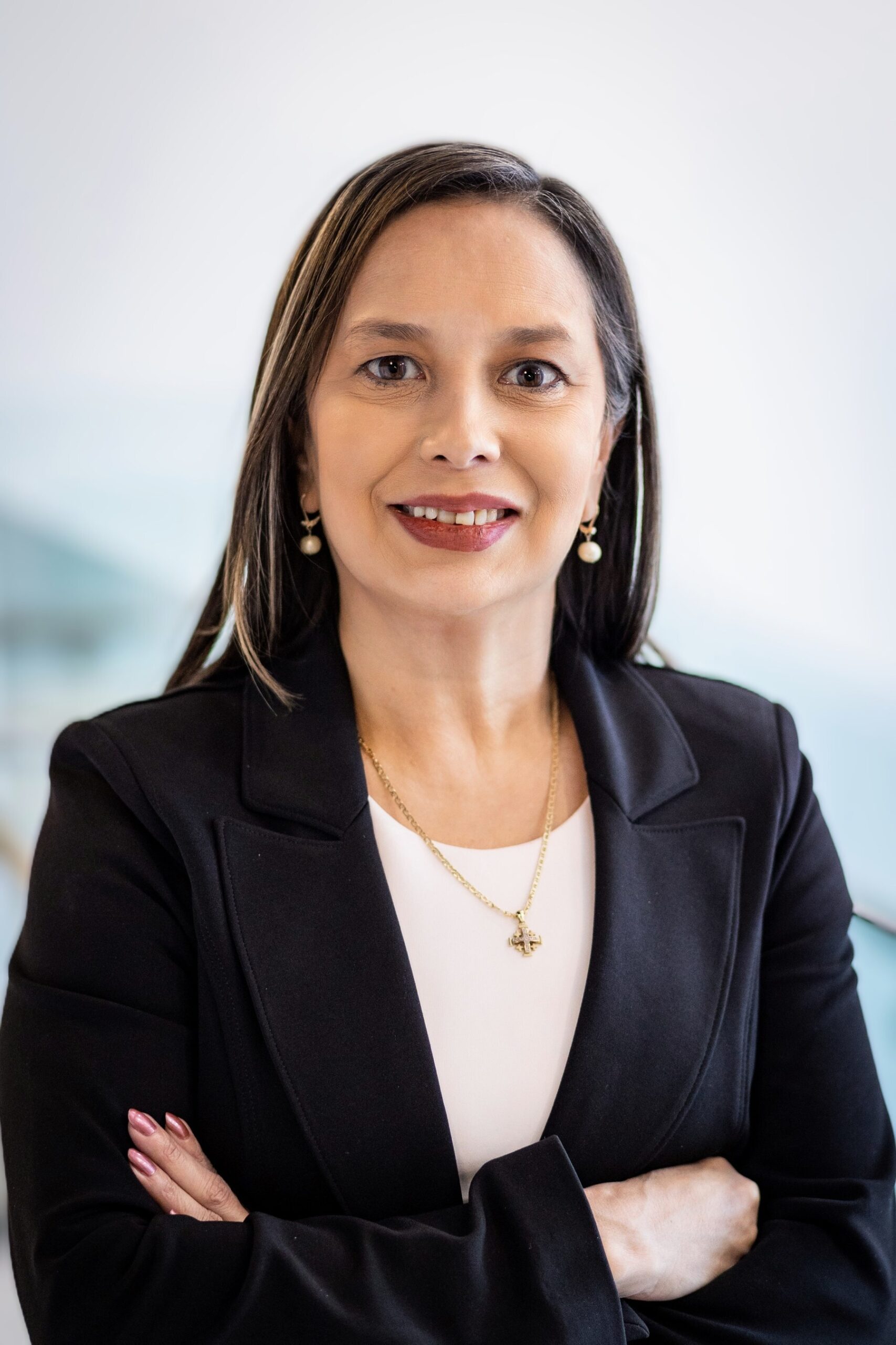 the-inner-circle-acknowledges-dr.-gabriela-a-gonzalez-as-an-inner-circle-lifetime