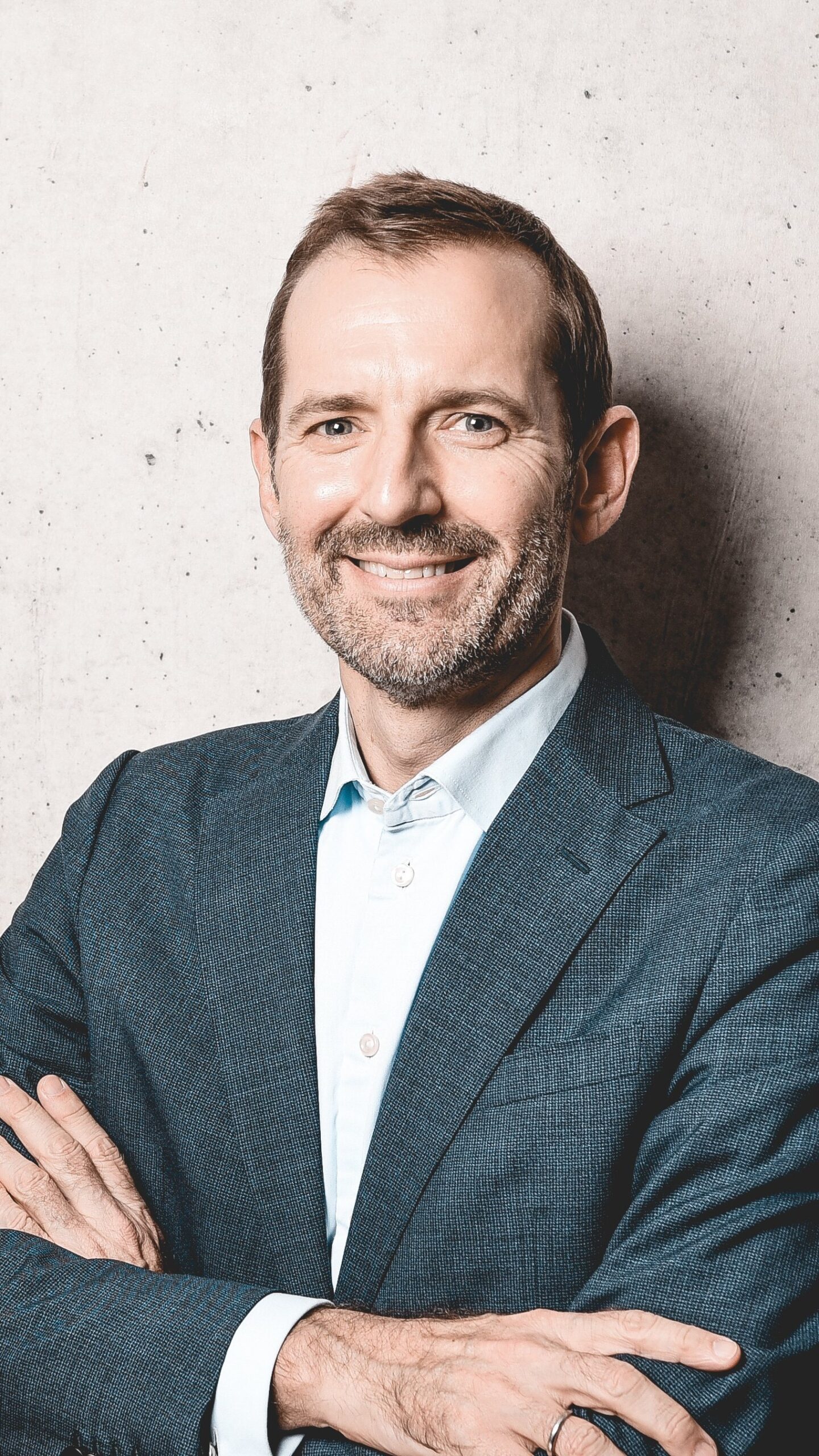 bisedge-est-nommee-concessionnaire-exclusif-de-linde-material-handling-en-afrique-de-l’est