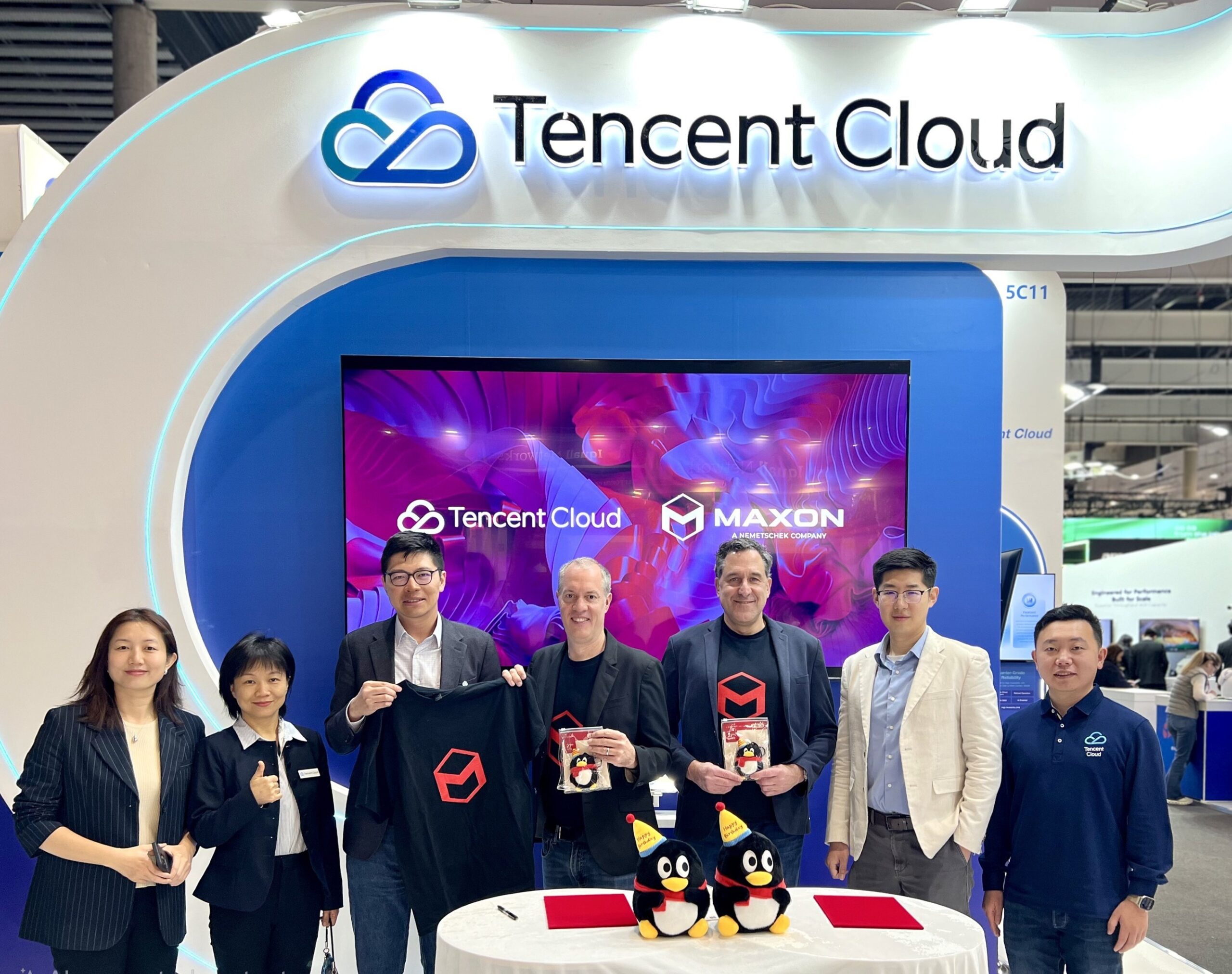 maxon-and-tencent-cloud-partner-to-push-3d-boundaries-with-artist-first-generative-ai