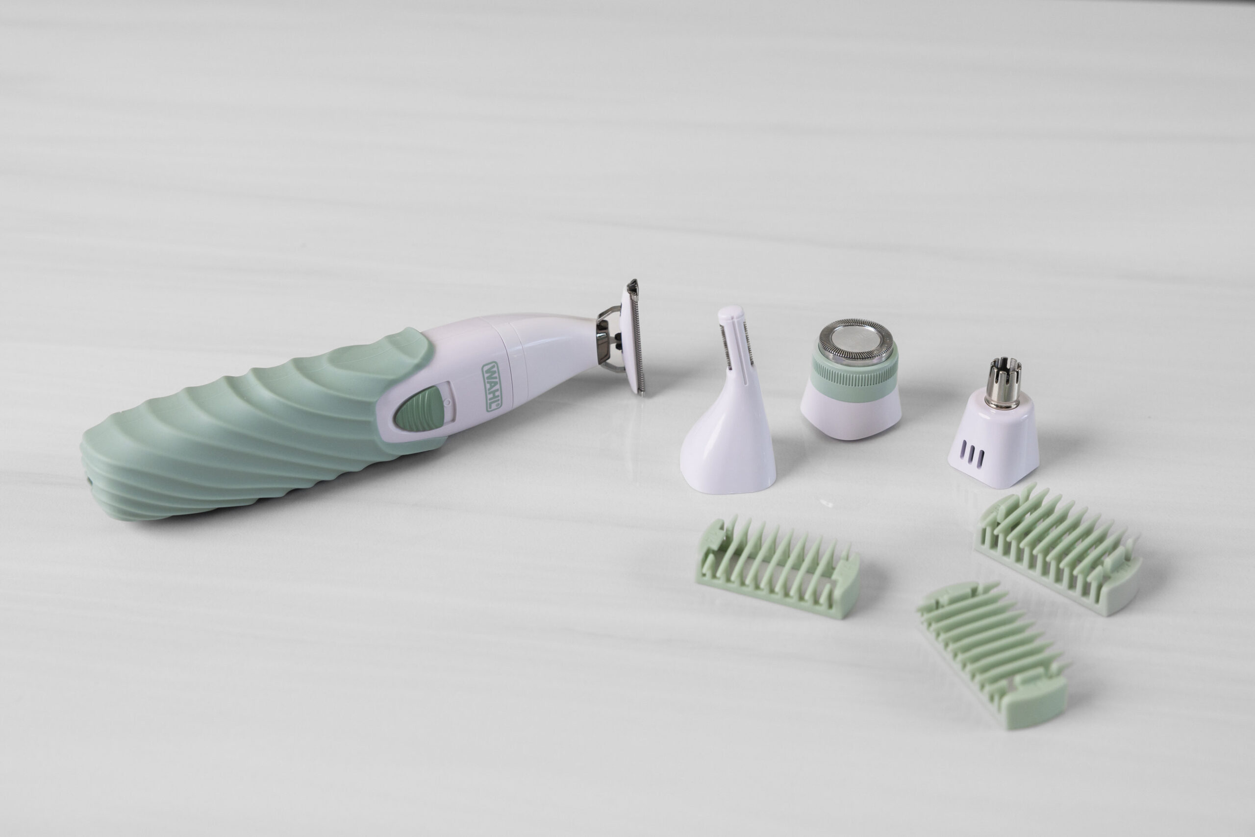 wahl-introduces-be-radiant,-a-new-women’s-grooming-line-delivering-trusted-power-and-performance