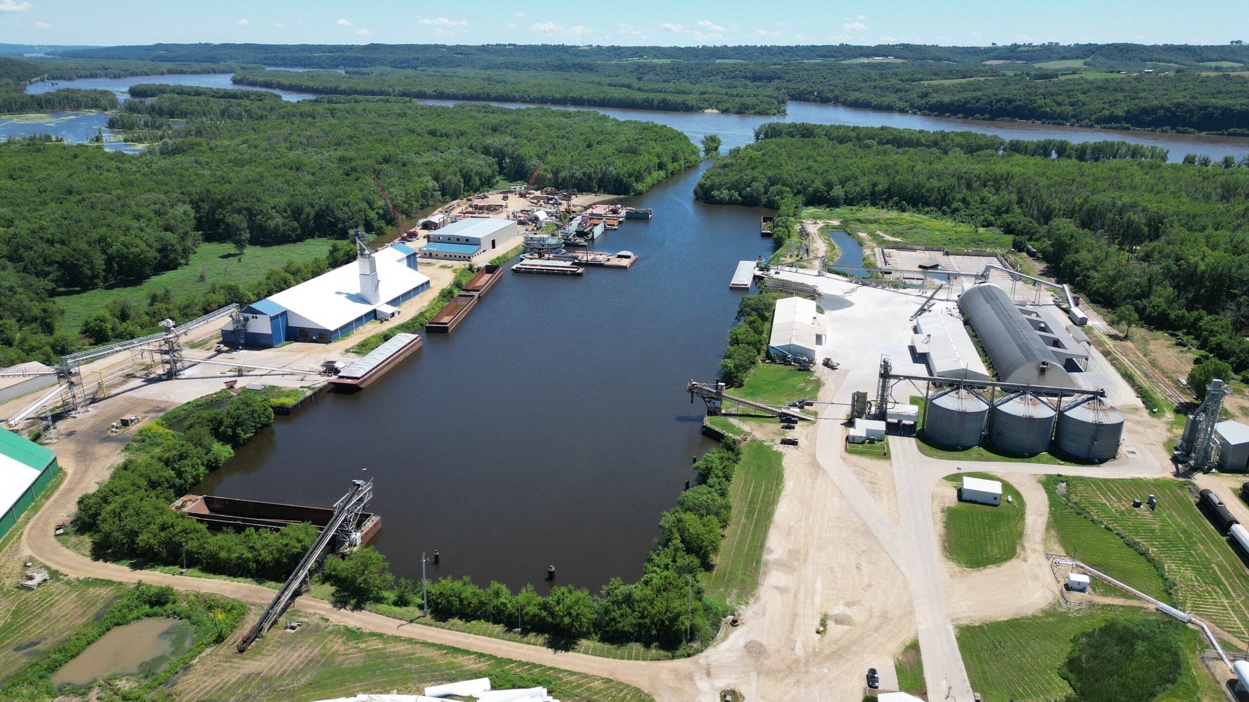 logistec-announces-acquisition-of-logistics-park-dubuque-(lpd),-expanding-us-inland-waterways-network-and-opening-new-market-connections