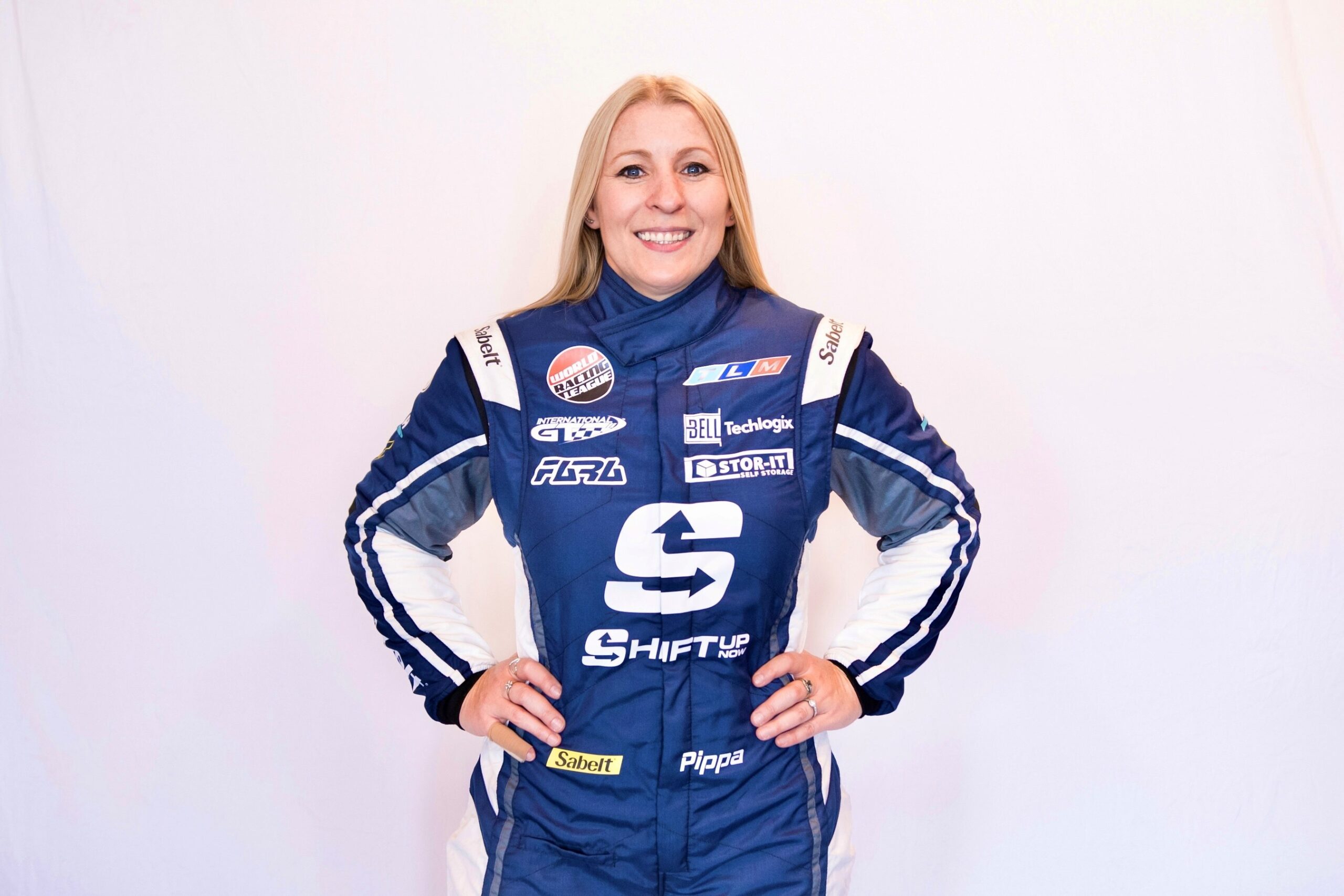 bell-techlogix-announces-2026-racing-season-partnership-with-pippa-mann