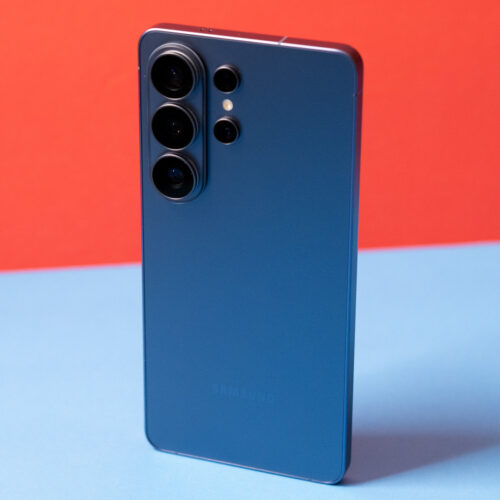 samsung-galaxy-s26-ultra-review:-private-and-performant