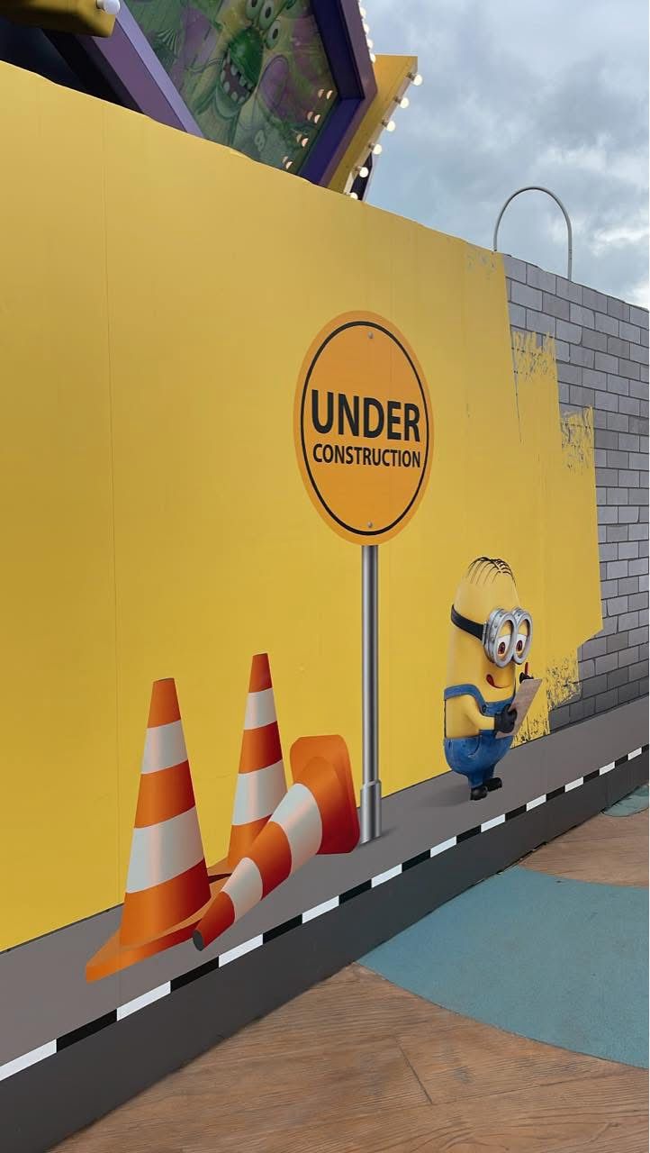 a-little-bit-of-yellow,-a-whole-lot-of-green:-garden-beau-brings-minion-park-to-life