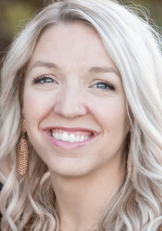 hellonation-shares-how-to-choose-a-nursing-program,-featuring-education-expert-chelsea-gianni